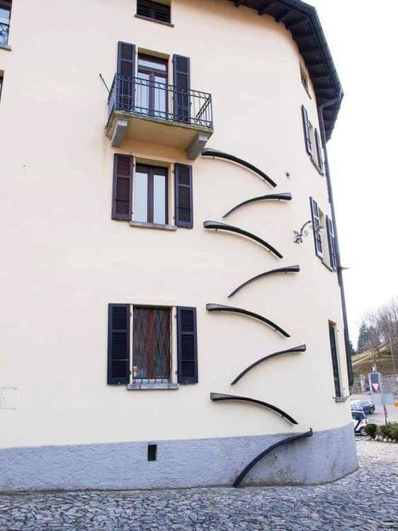 schody dla kot  szwajcaria.jpg
